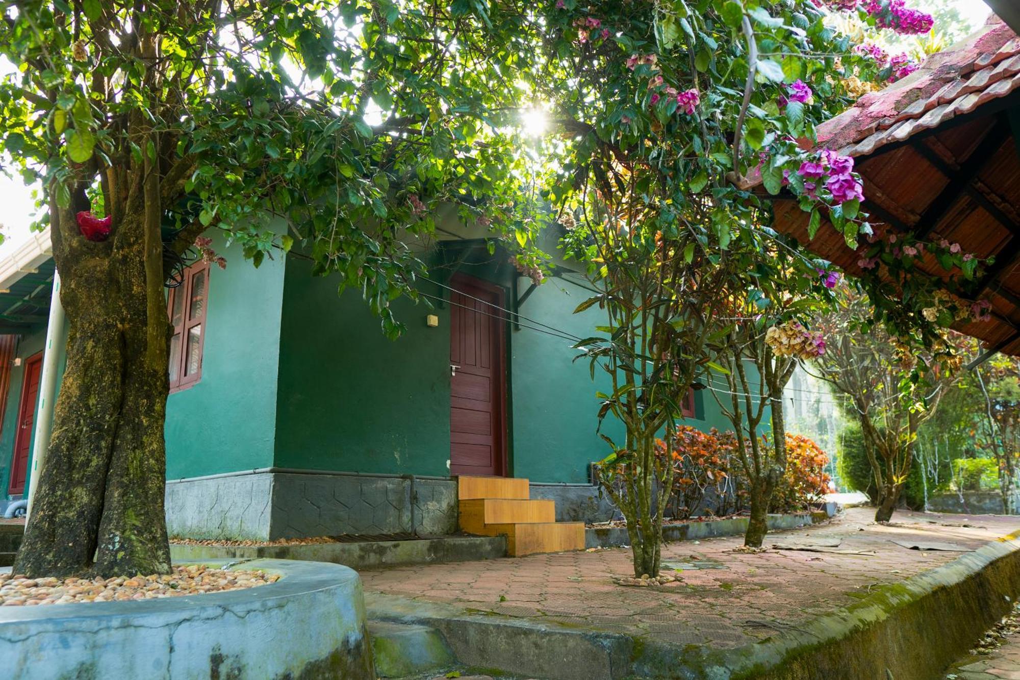 Hill Valley Farm House Nelliyampathy Екстериор снимка